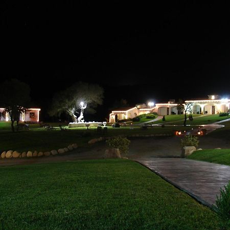 Tenuta Le Terre 1927 Pensionat San Teodoro  Exteriör bild