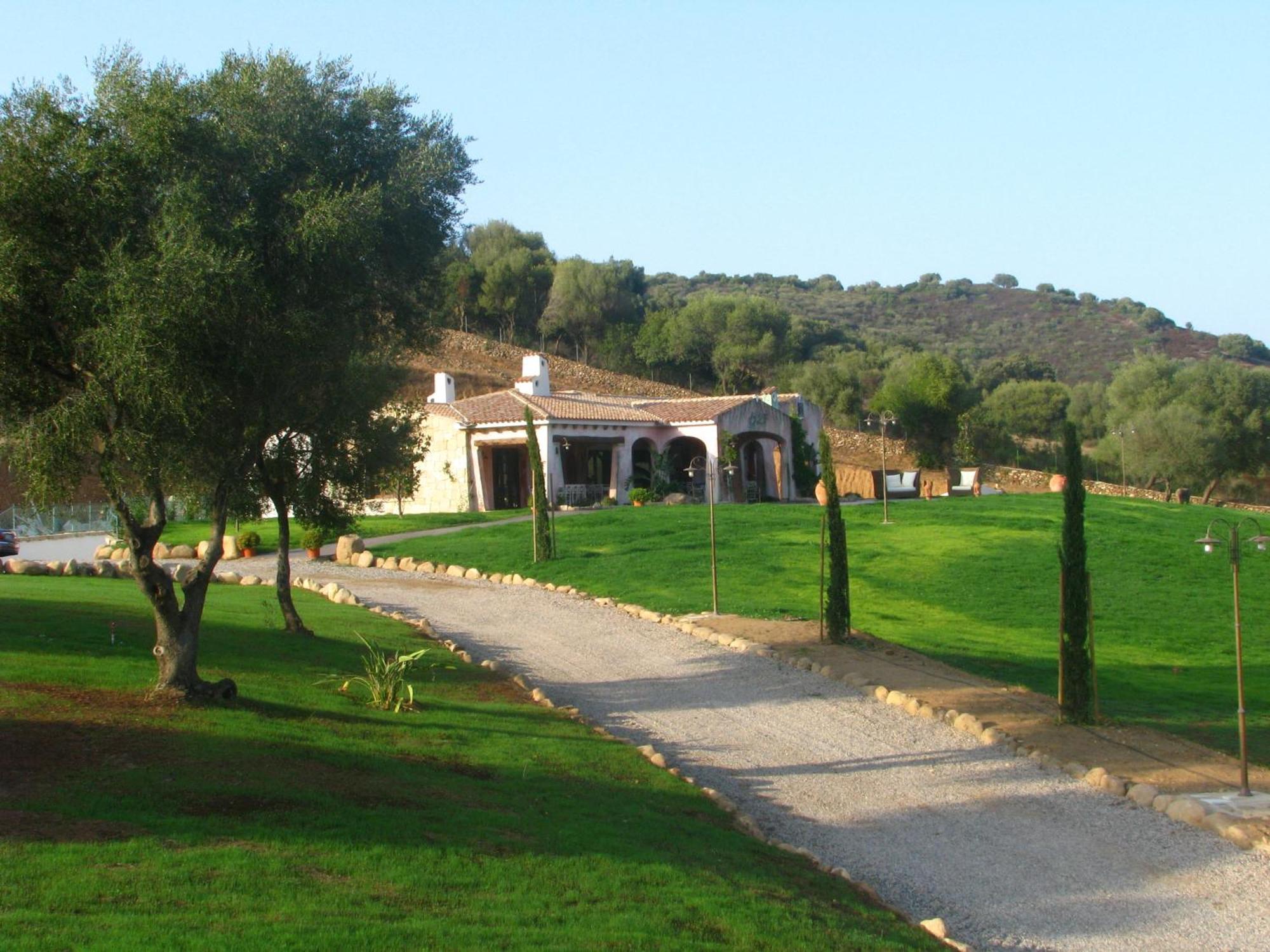 Tenuta Le Terre 1927 Pensionat San Teodoro  Exteriör bild